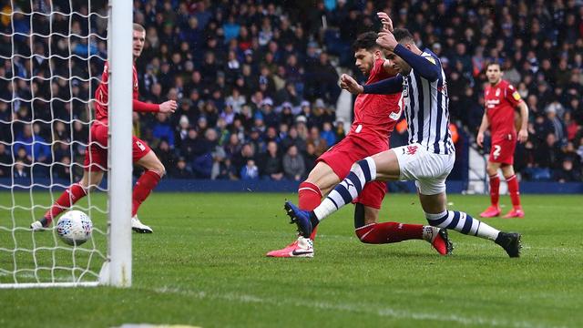  诺丁汉森林主场逼平切尔西终结对手连胜纪录