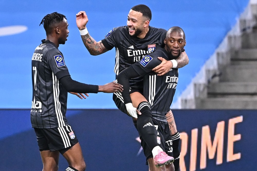  斯特拉斯堡爆冷击败传统强队引关注